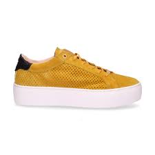 Yellow Shoe